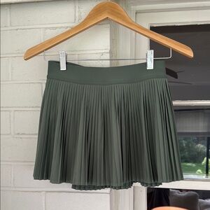 Lululemon Varsity High-Rise Pleated Tennis Skirt